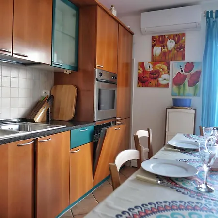 Sunsetbarbana - Tricamere Con Posto Auto Apartment *