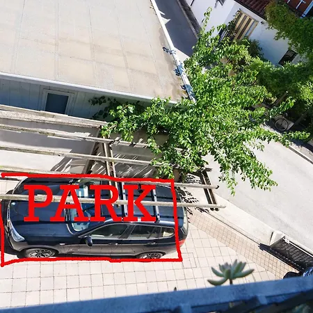 Sunsetbarbana - Tricamere Con Posto Auto Appartement