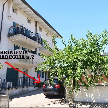 Appartement Sunsetbarbana - Tricamere Con Posto Auto