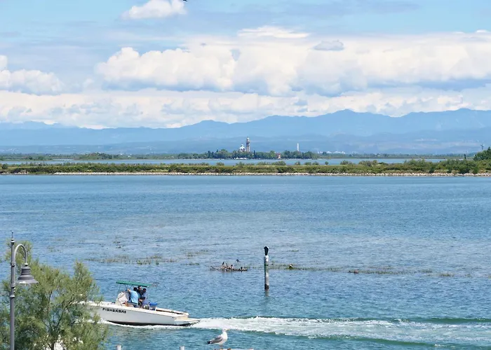 Sunsetbarbana - Tricamere Con Posto Auto شقة *