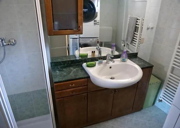 Sunsetbarbana - Tricamere Con Posto Auto Градо