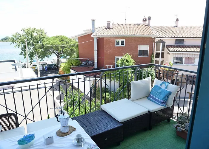 Sunsetbarbana - Tricamere Con Posto Auto غرادو